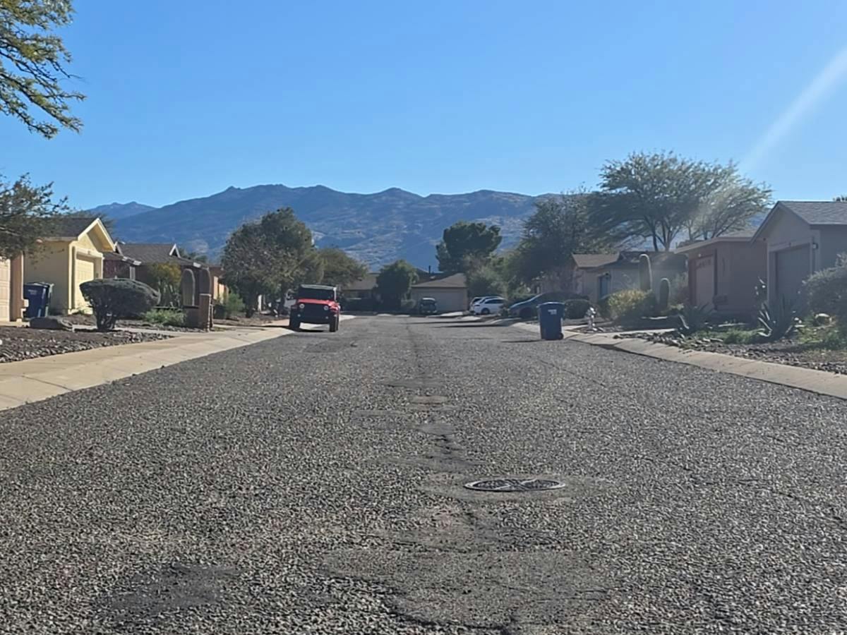 Watson Dr, Tucson, AZ 85730