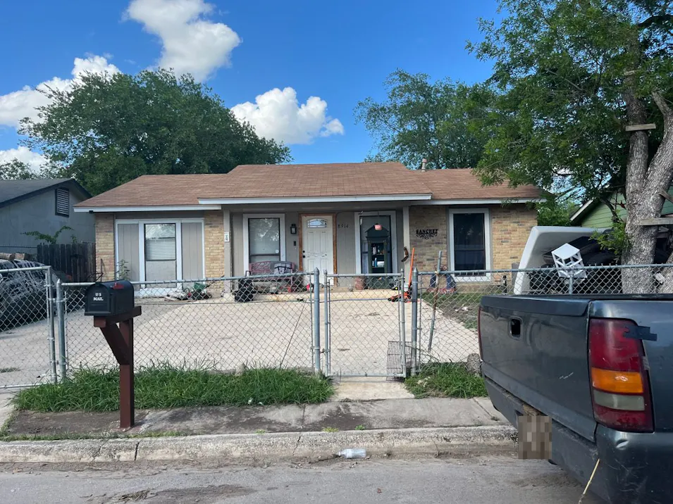 8914 Seacliff Street San Antonio, TX 78242, Bexar County