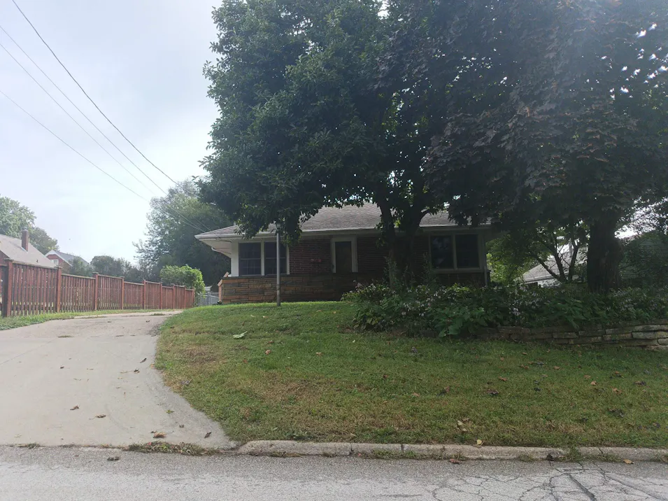 1303 68th St Windsor Heights, IA 50324, Polk County