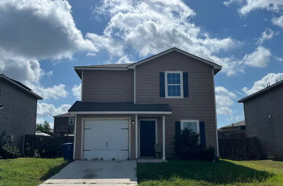 3242 Begonia Bend San Antonio, TX 78222, Bexar County
