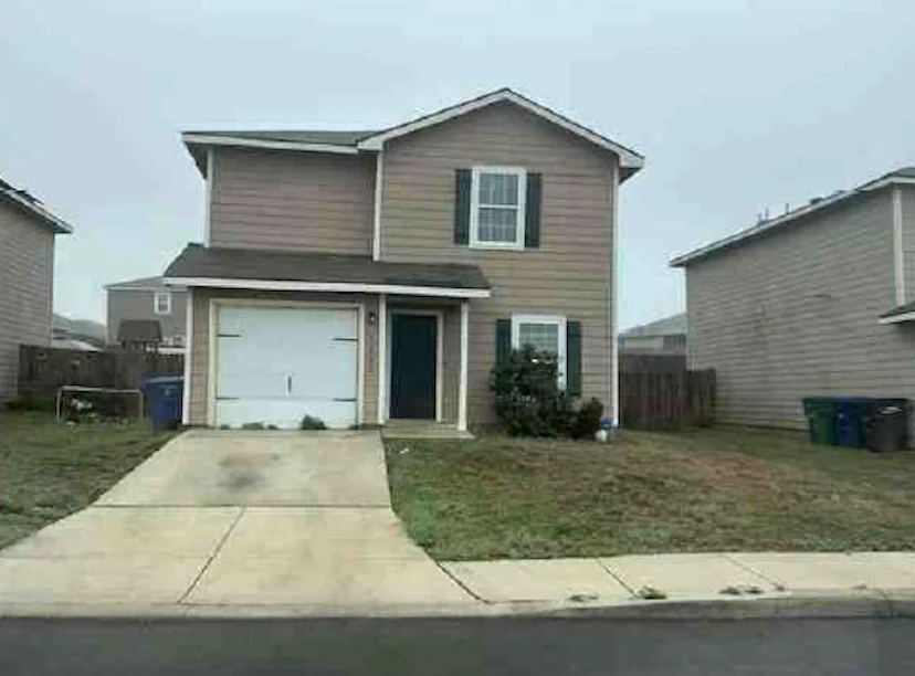 3242 Begonia Bend