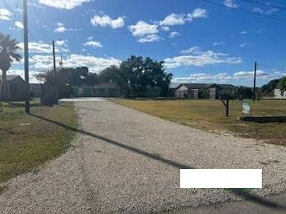 505 N 16th Street Port O Connor, TX 77982, Calhoun County
