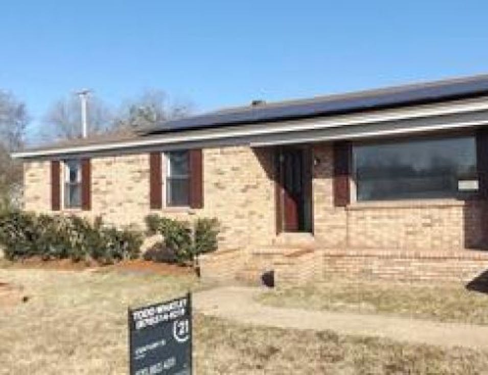 202 West First St Dierks, AR 71833, Howard County