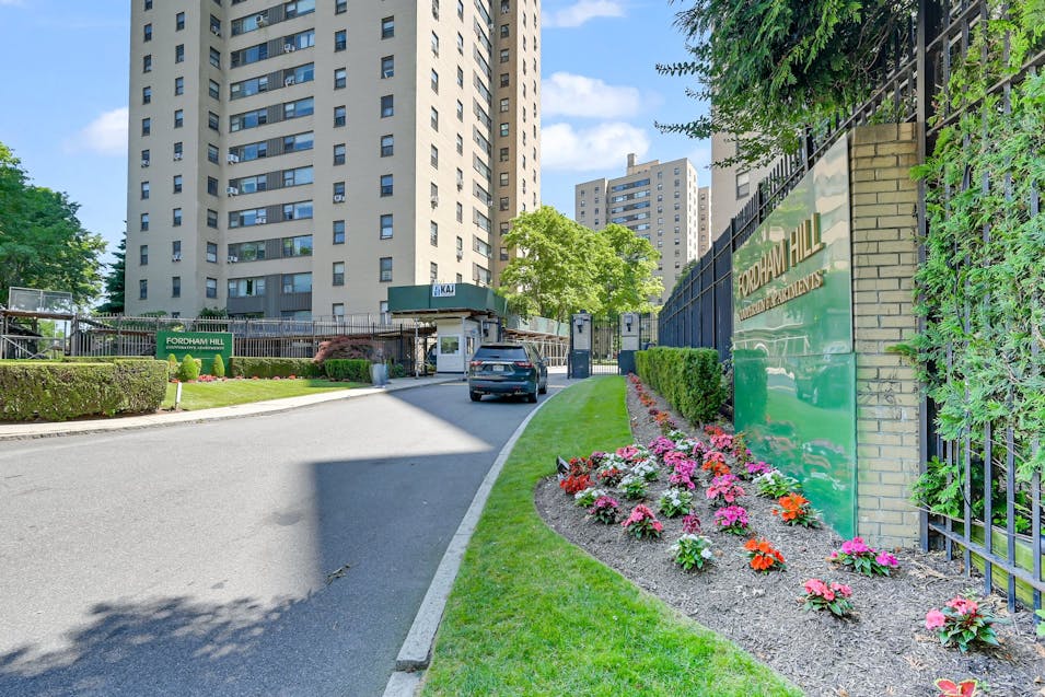 9 Fordham Hill Oval Apt 3 Bronx, NY 10468, Bronx County