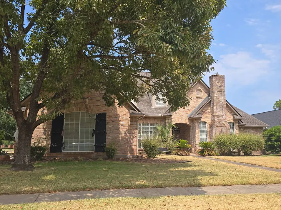 5734 Lake Side Dr Bossier City, LA 71111, Bossier County