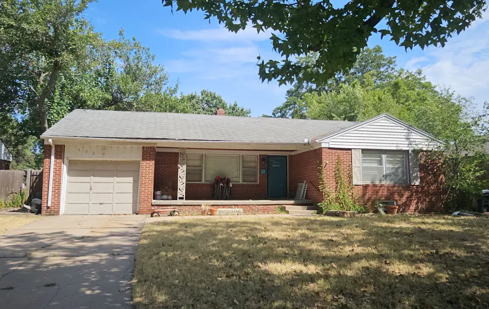 332 N Hillcrest Ave Wichita, KS 67208, Sedgwick County