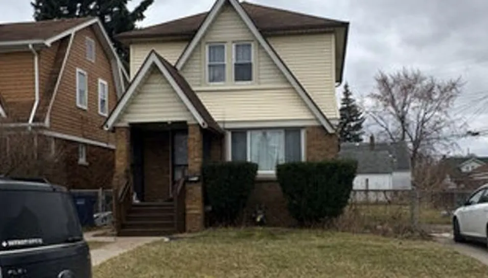 1417 Warwick Ave Lincoln Park, MI 48146, Wayne County