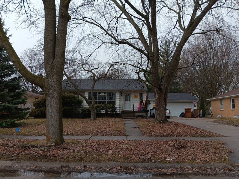 2241 Marshall Ct Saginaw, MI 48602, Saginaw County