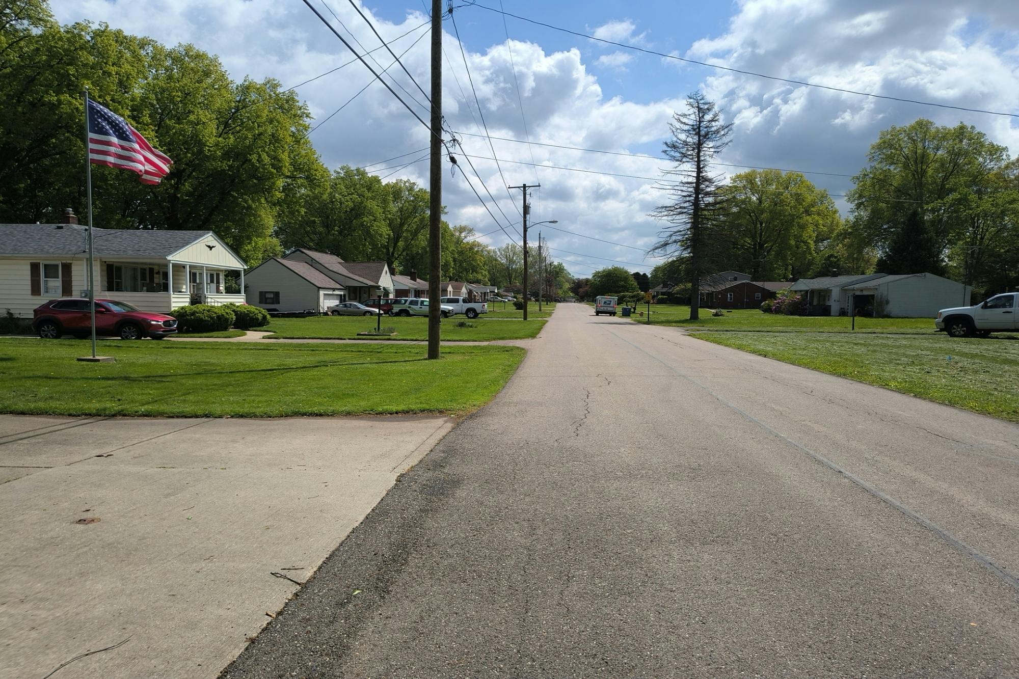 Mansell Dr, Youngstown, OH 44505
