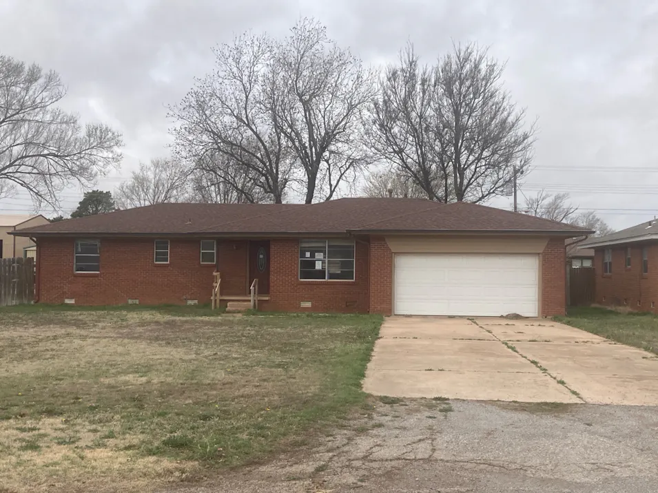 820 N Meta St Cordell, OK 73632, Washita County