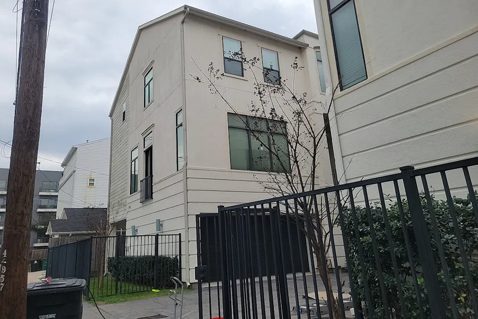 4109 Eigel St Houston, TX 77007, Harris County