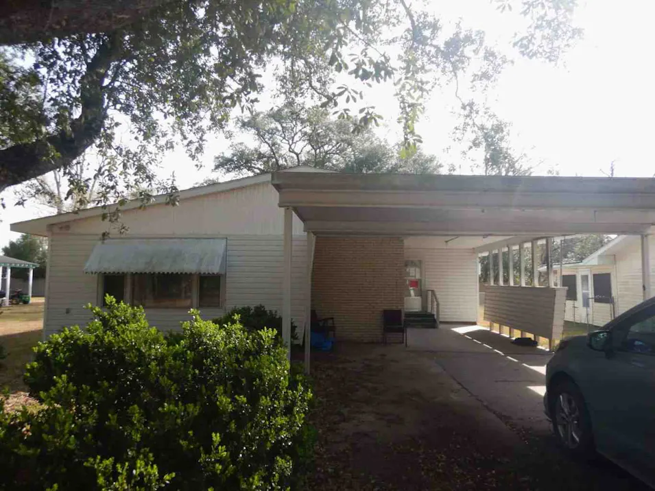 1224 Catherine St Sulphur, LA 70663, Calcasieu County