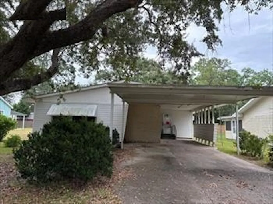 1224 Catherine St Sulphur, LA 70663, Calcasieu County