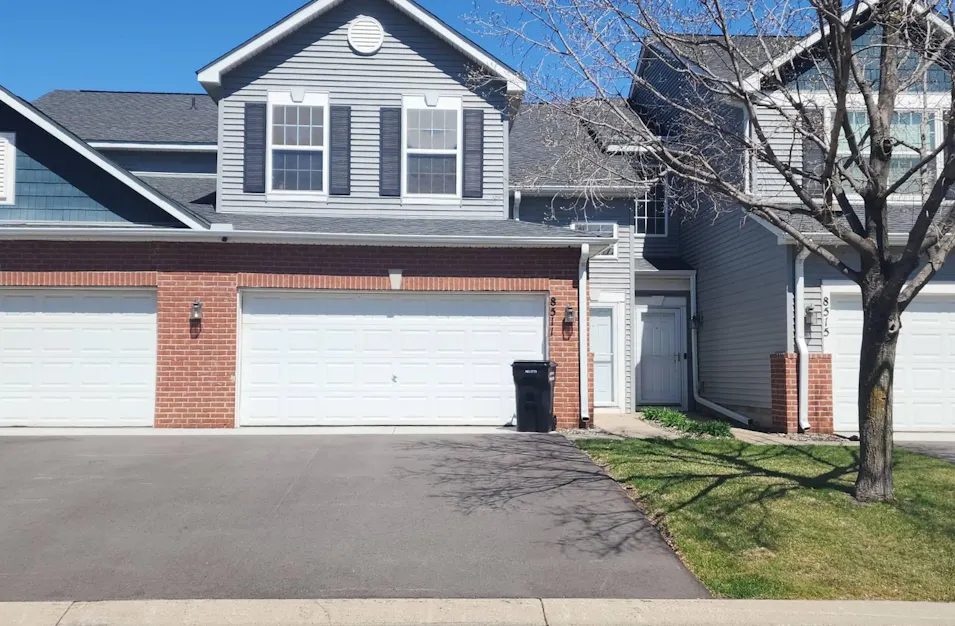 8511 Grove Cir Shakopee, MN 55379, Scott County