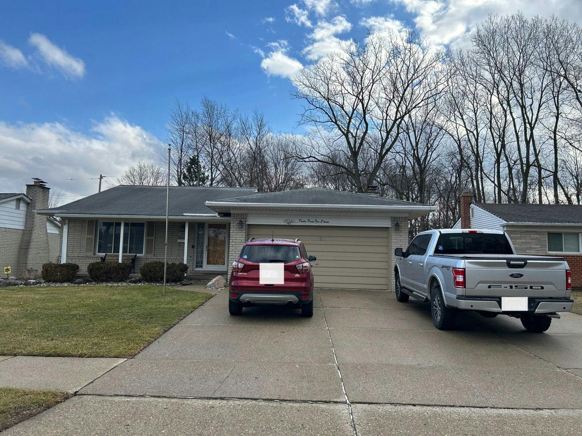 Lancashire St, Westland, MI 48185