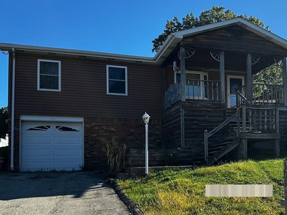509 S Summit St Derry, PA 15627, Westmoreland County