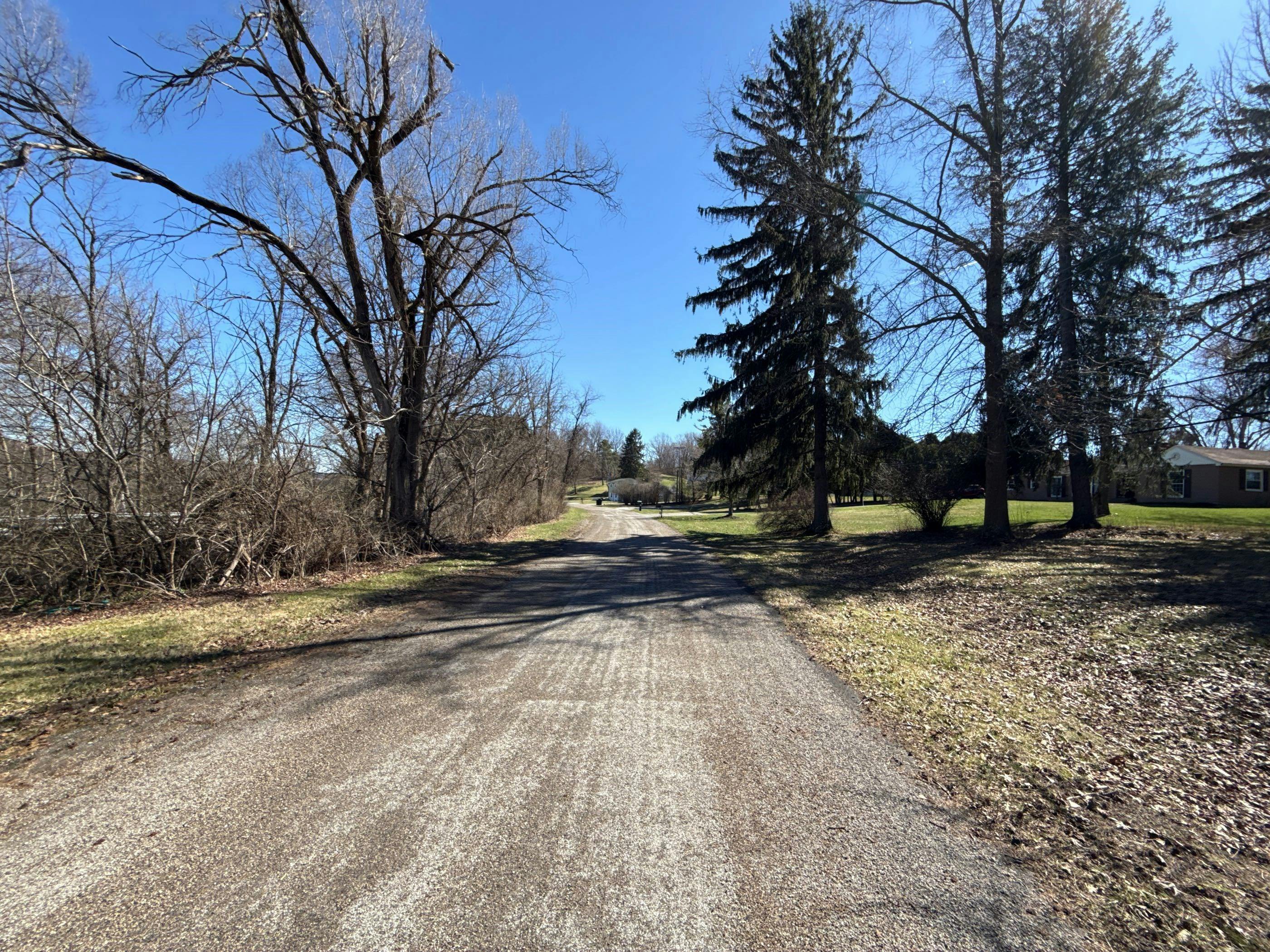 Windy Hill Ln, Burgettstown, PA 15021