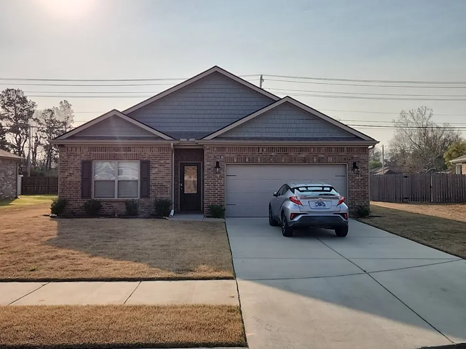 7356 Barrett Oaks Dr E Millington, TN 38053, Shelby County