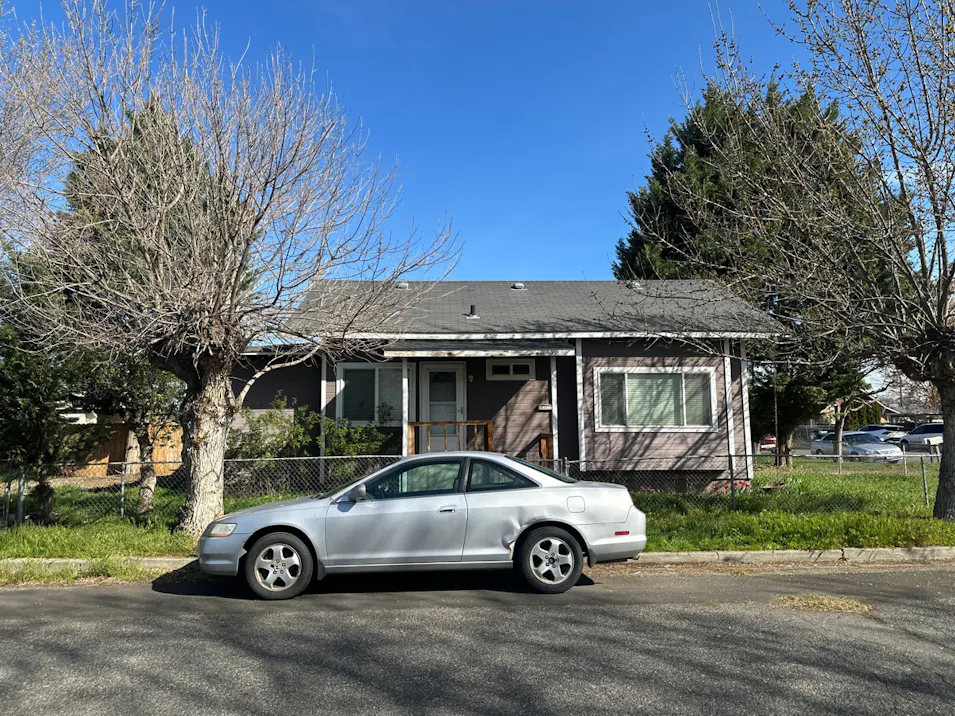 331 S Alder St Toppenish, WA 98948, Yakima County