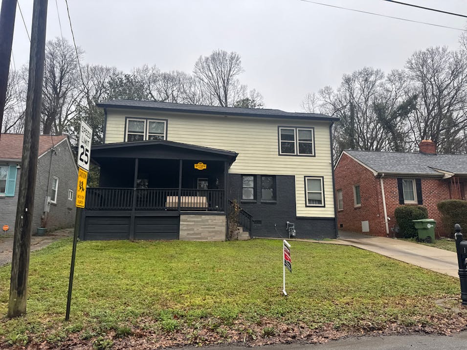 1689 Derry Ave SW Atlanta, GA 30310, Fulton County