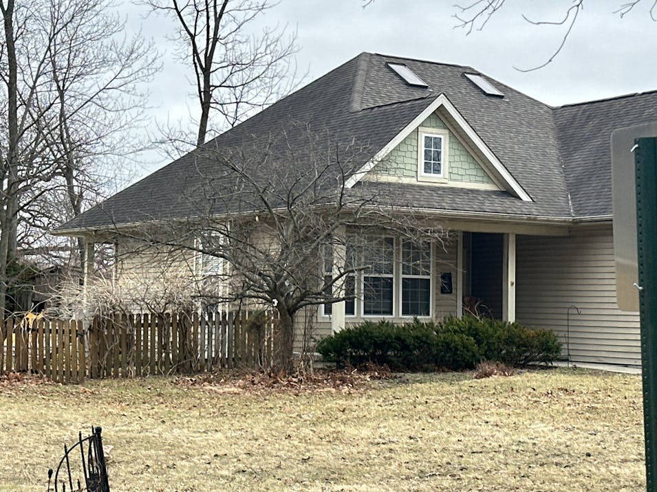 12015 Oakwood Dr Demotte, IN 46310-9359, Jasper County