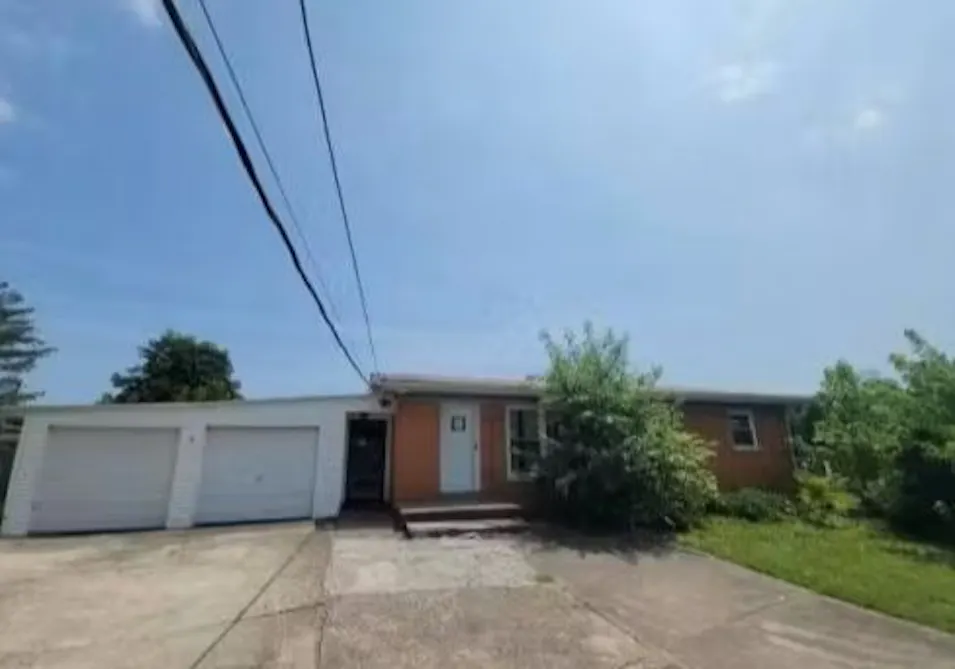 738 Crescent Way Radcliff, KY 40160, Hardin County