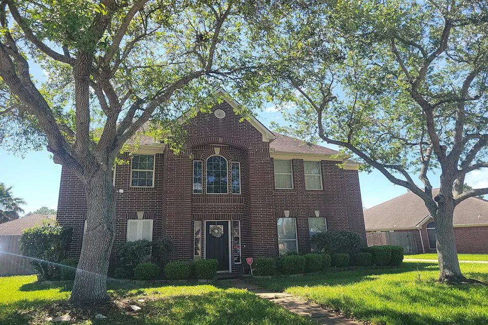 3206 Braesview Dr Pearland, TX 77584, Brazoria County