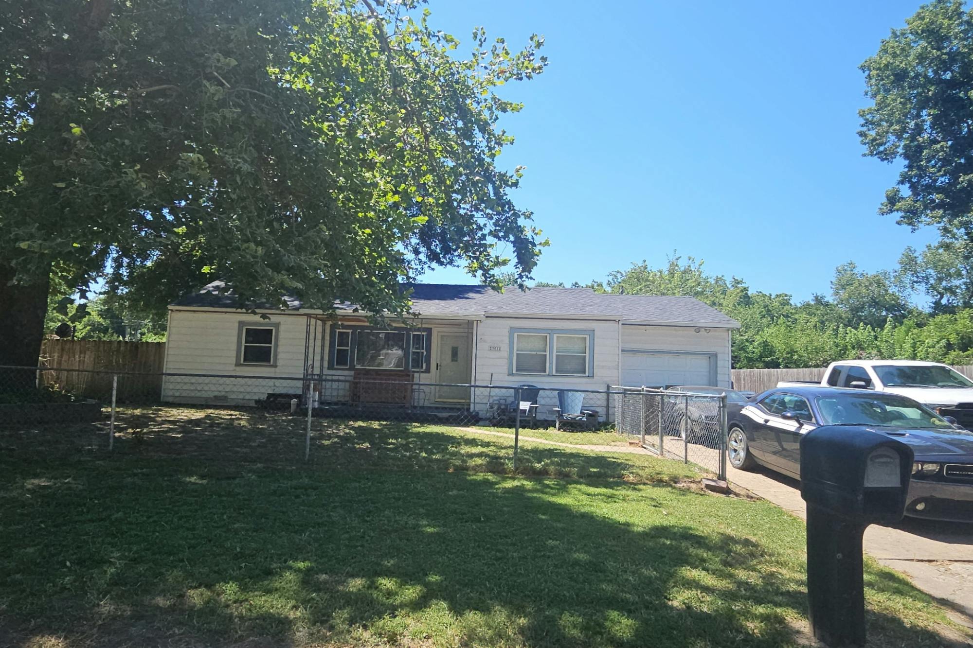 Lamar Ave, Haysville, KS 67060