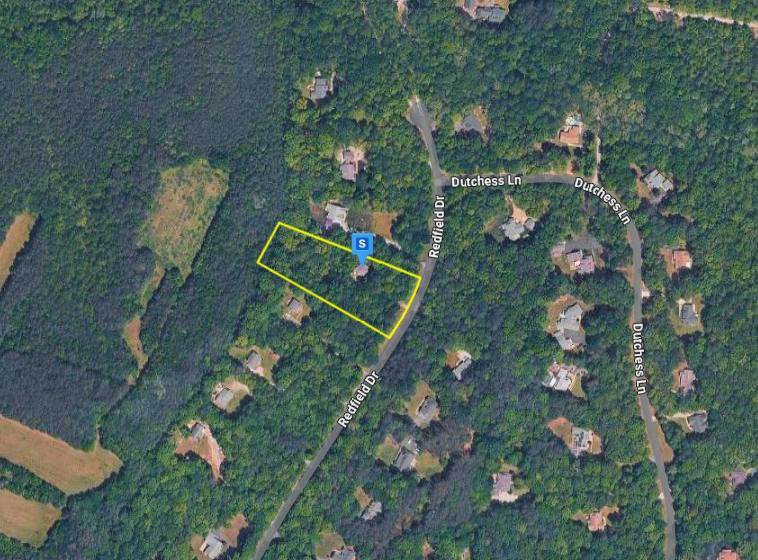 Redfield Dr, Amelia Court House, VA 23002