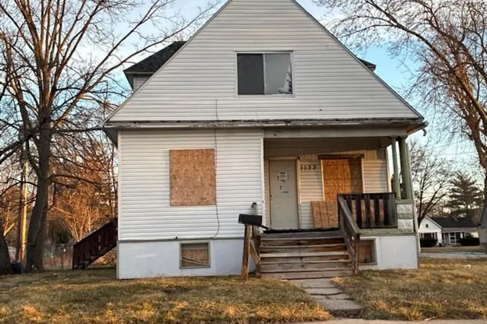 1123 Randolph St Saginaw, MI 48601, Saginaw County