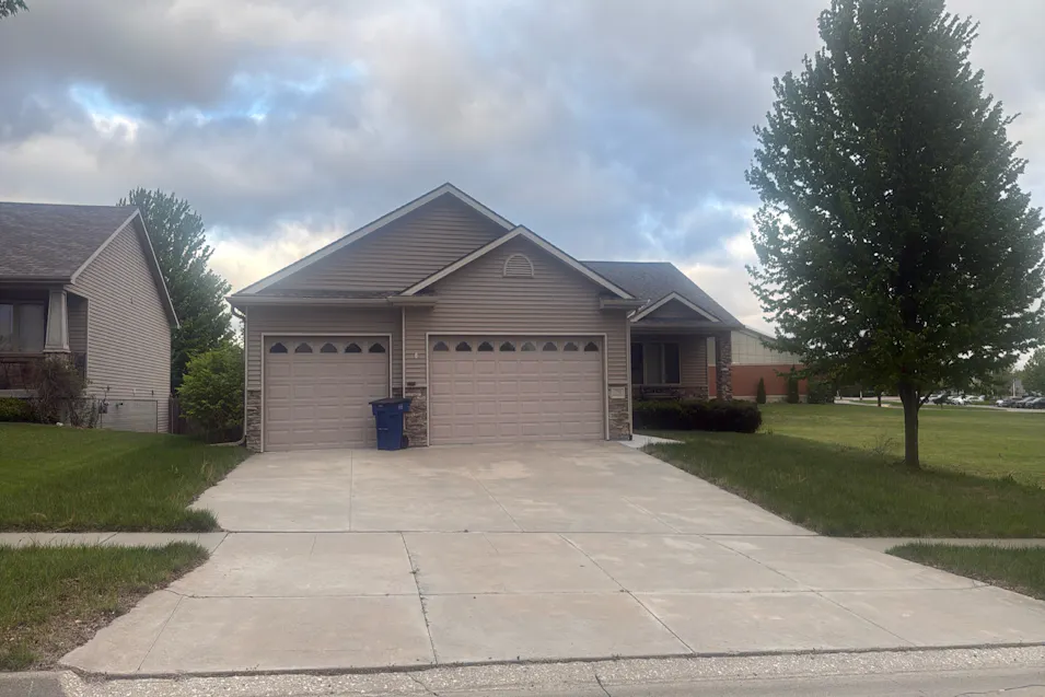 7750 Brummond Dr Lincoln, NE 68516, Lancaster County