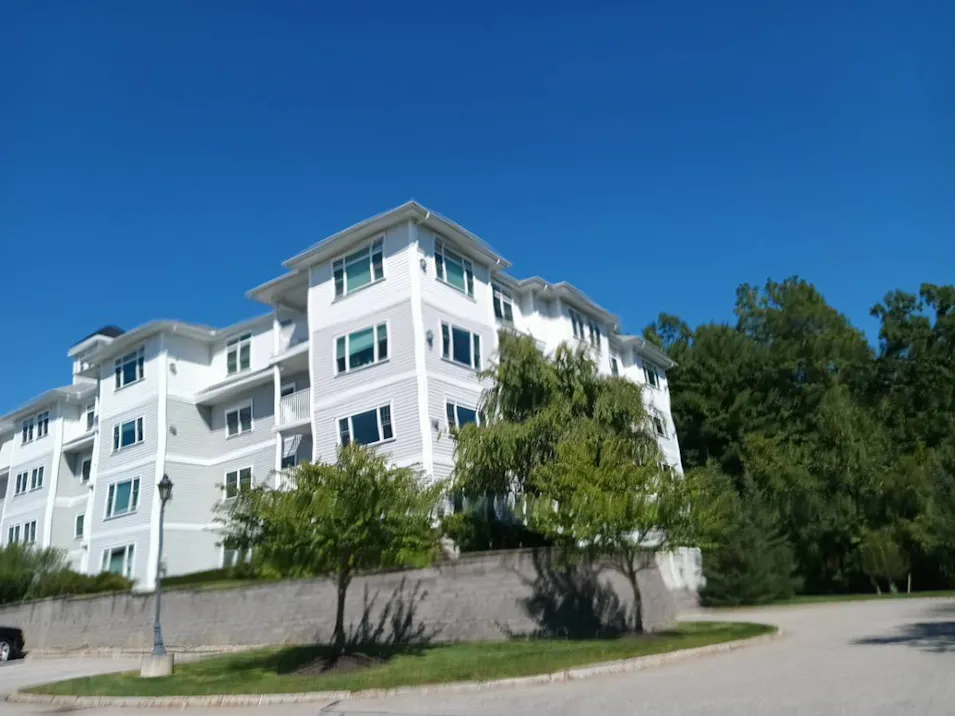 7 Sterling Hill Lane, Unit 712, the Village At Sterling Hill Condominium Exeter, NH 03833, Rockingham County