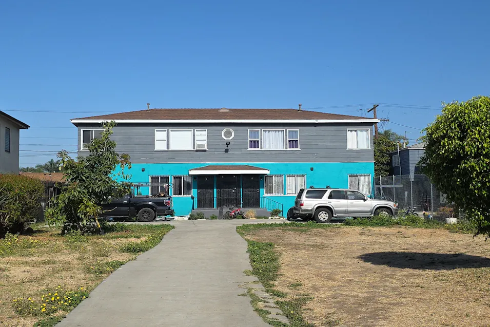 6031 8th Ave Los Angeles, CA 90043, Los Angeles County
