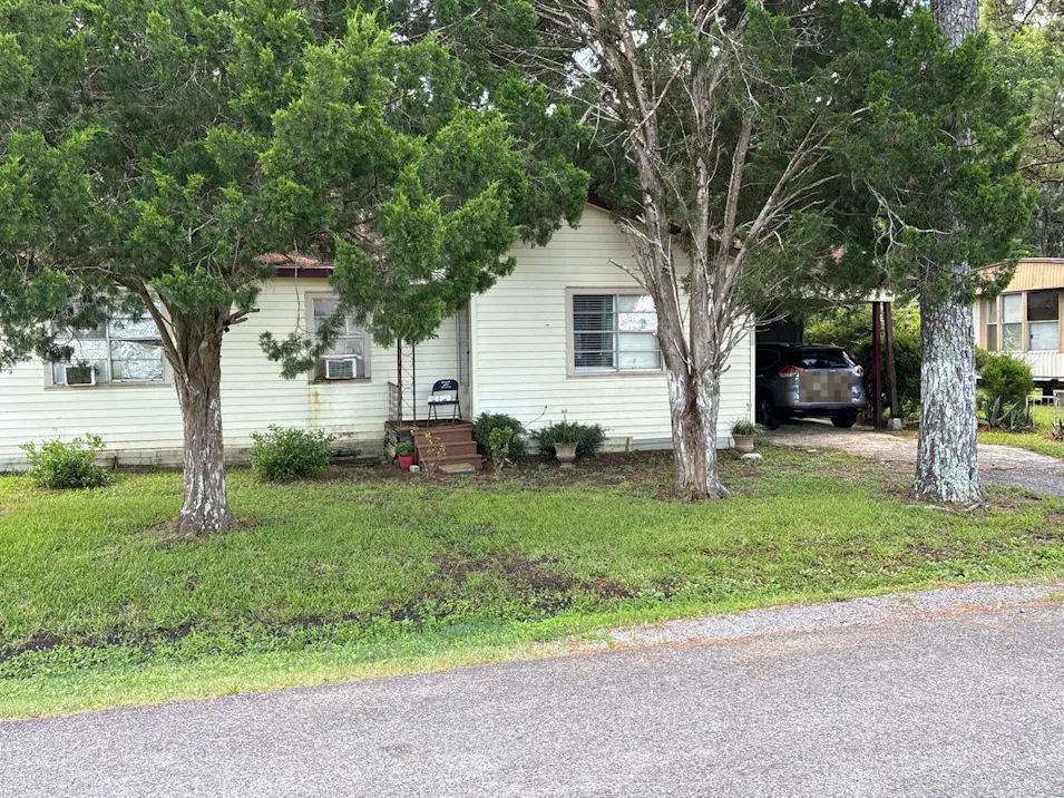 134 Alvin Street Napoleonville, LA 70390, Assumption County