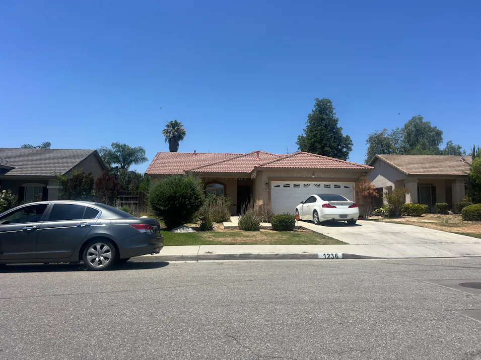 1236 Esperanza Street Bakersfield, CA 93306, Kern County