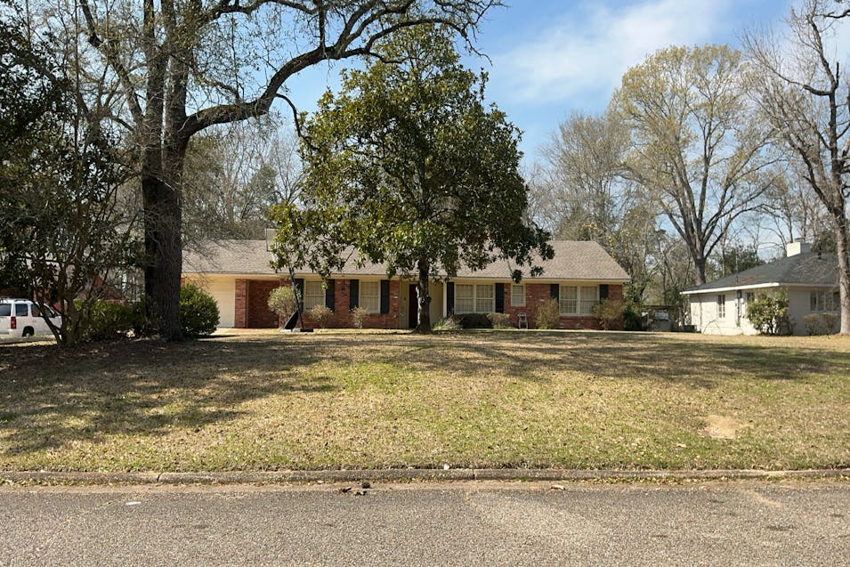 2660 Fairmont Rd Montgomery, AL 36111, Montgomery County