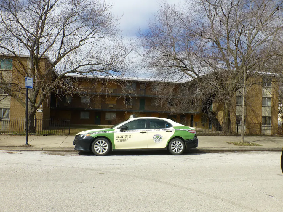 9126 S Buffalo, Unit 3a Chicago, IL 60617, Cook County