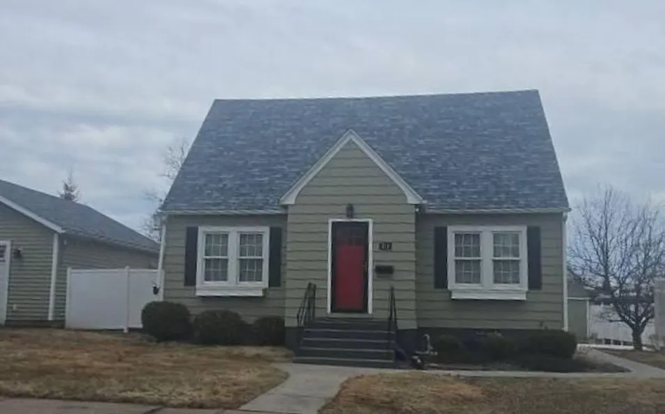 410 6th St NW Chisholm, MN 55719, Saint Louis County