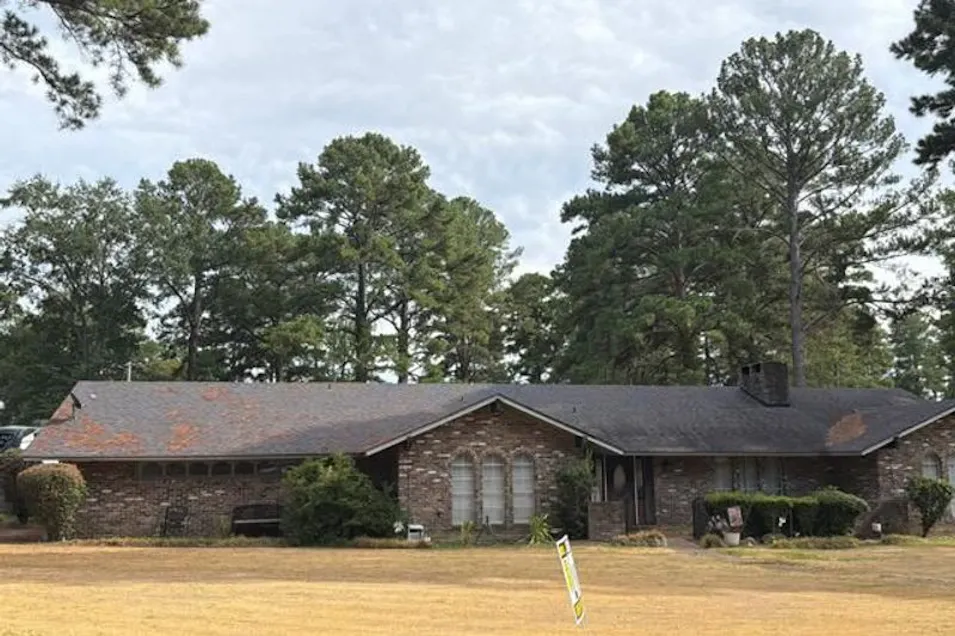 1005 N Acres Ln Springhill, LA 71075, Webster County