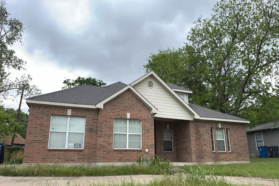 155 W Kiest Blvd Dallas, TX 75224, Dallas County