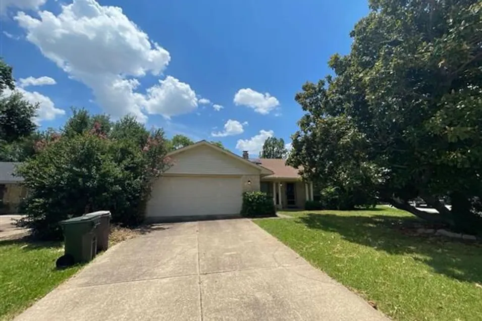 1604 Sylvan Dr Plano, TX 75074, Collin County