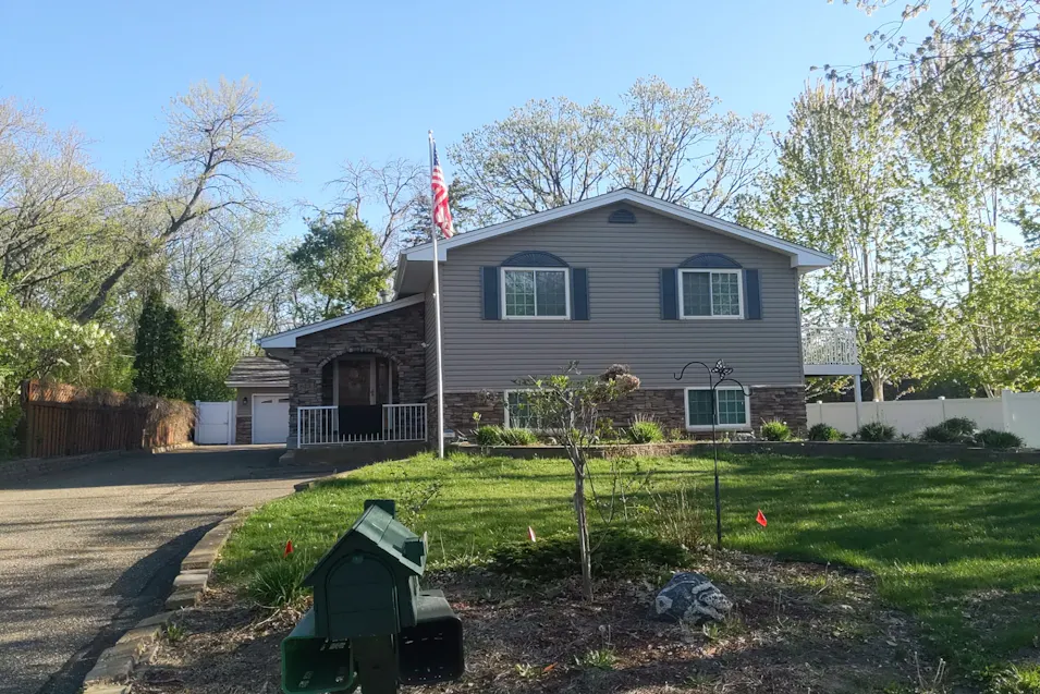 823 90th Ave NW Coon Rapids, MN 55433, Anoka County