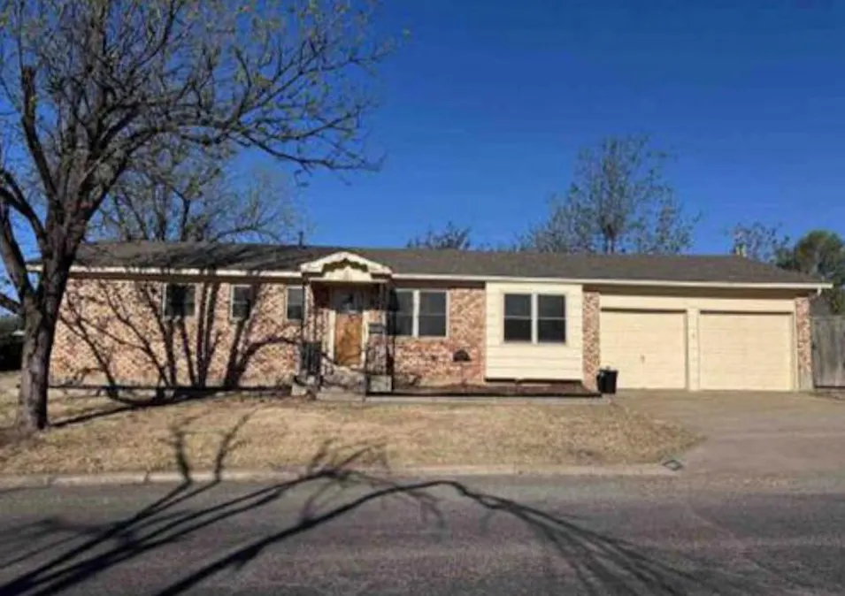 1601 Dogwood Ln Pampa, TX 79065, Gray County