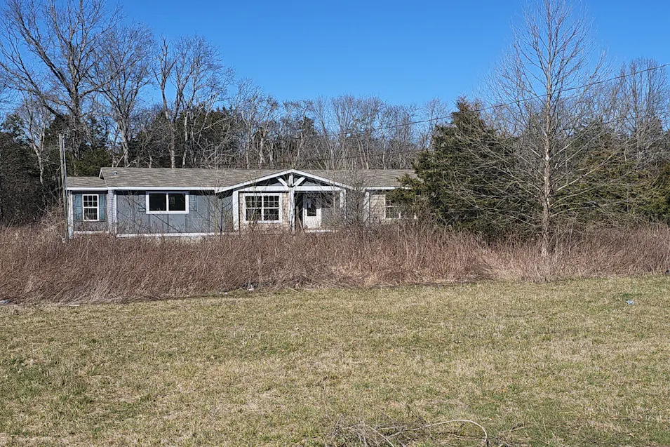 1931 Bear Creek Pike Columbia, TN 38401, Maury County