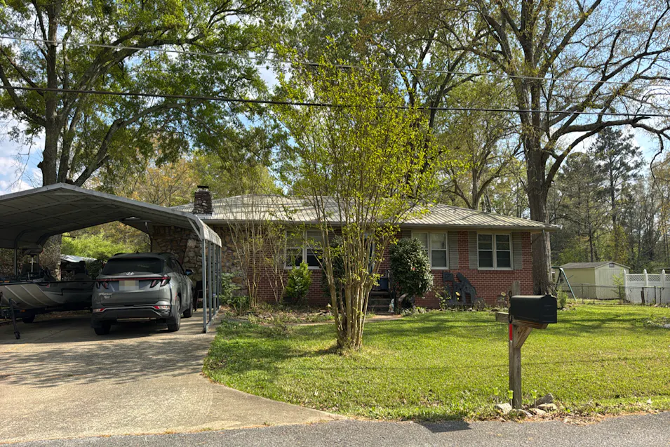 920 Edgewood Dr Oxford, AL 36203, Calhoun County