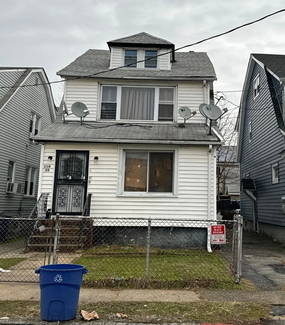 116-35 195th Street Saint Albans, NY 11412, Queens County
