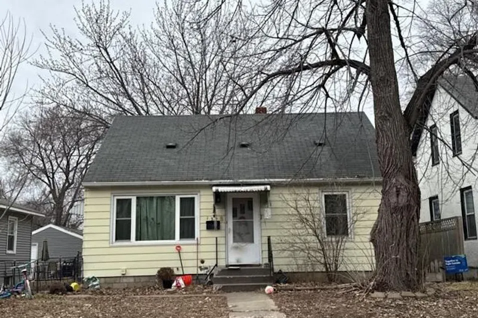 137 26th Ave N St Cloud, MN 56303, Stearns County