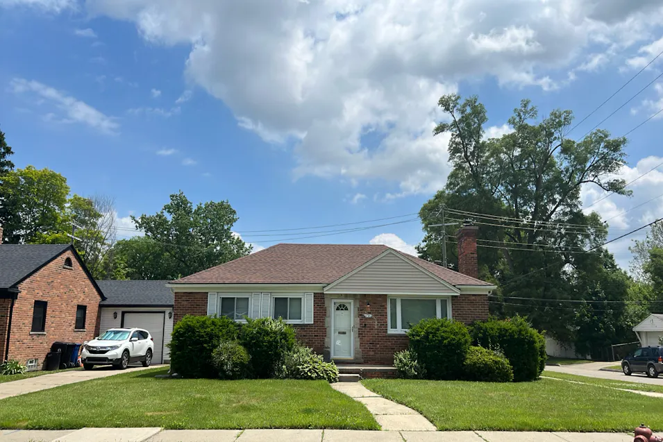 17302 Wakenden Redford, MI 48240, Wayne County