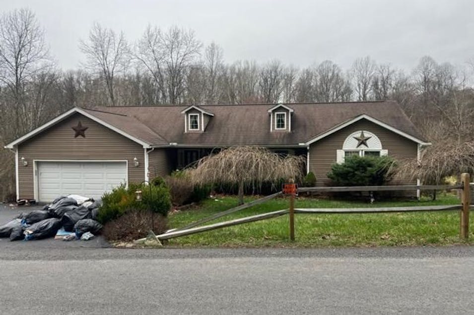 299 Woodsdale Cemetery Rd Grafton, WV 26354, Taylor County