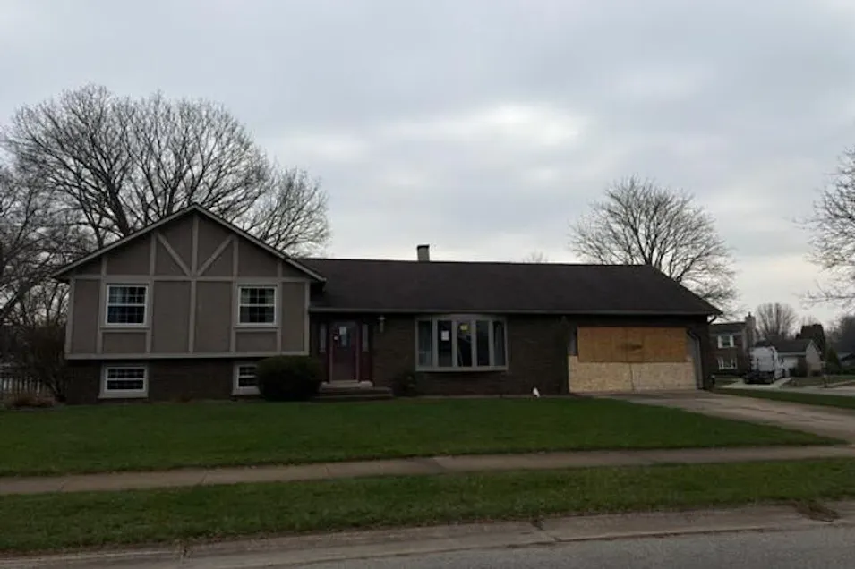 3015 Waverly Ct Mishawaka, IN 46544-6232, St Joseph County